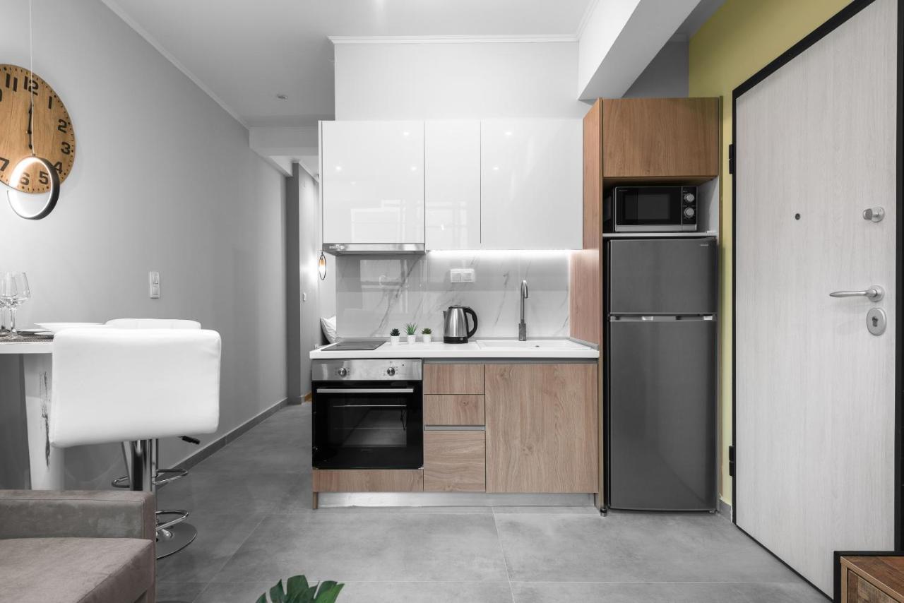 סלוניקי Upper Floor, The Luxury Suites מראה חיצוני תמונה