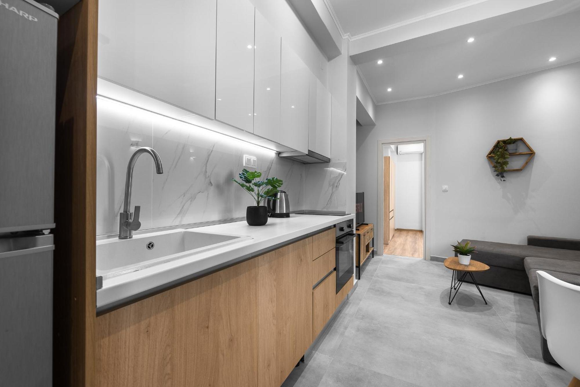 סלוניקי Upper Floor, The Luxury Suites מראה חיצוני תמונה