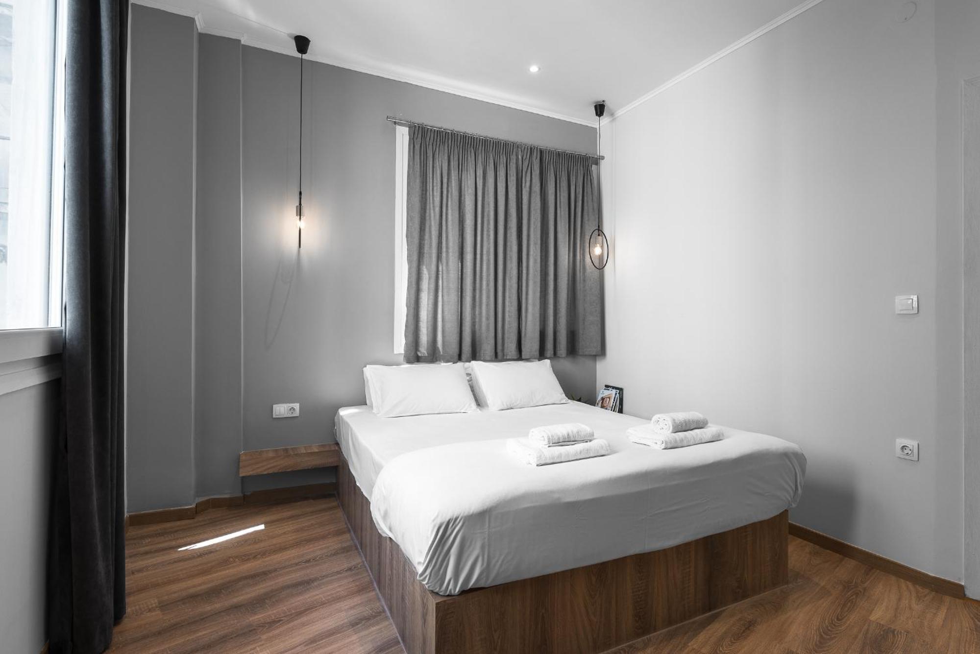 סלוניקי Upper Floor, The Luxury Suites מראה חיצוני תמונה